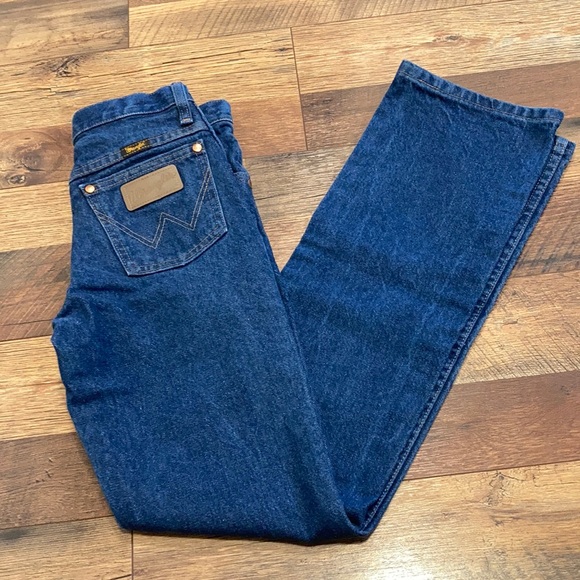 Wrangler Other - WRANGLER Men’s unisex blue jeans like new size 26x32 cowboy pants